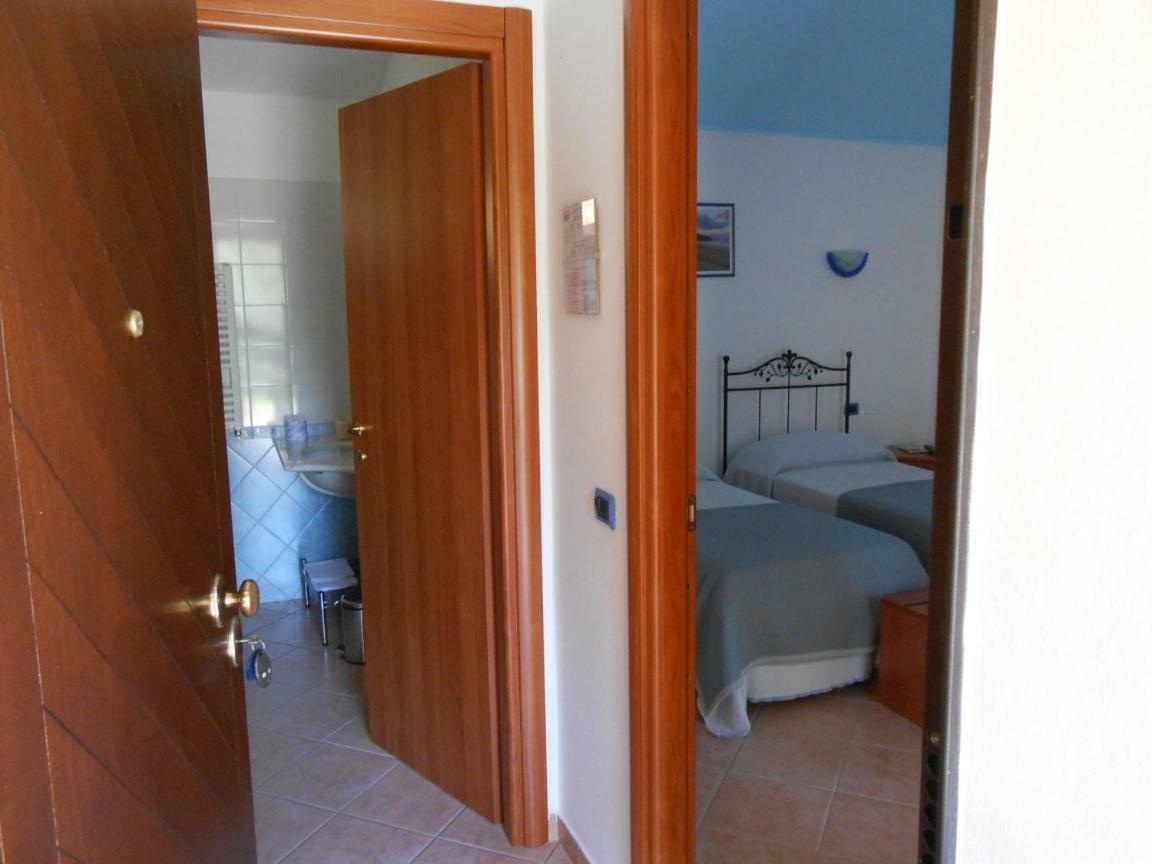 Su Pasu Hotel Tortoli Luaran gambar