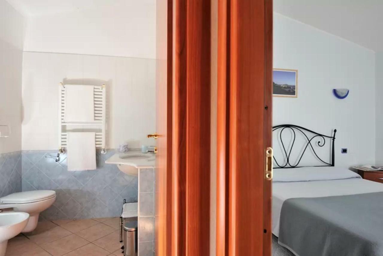 Su Pasu Hotel Tortoli Luaran gambar